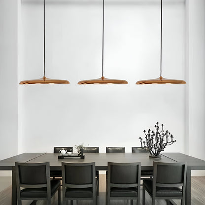 Modern pendellampa i metall med UFO-inspirerad design för matsal kök bar