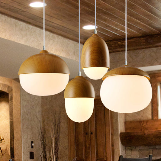 Modern taklampa i frostat glas och träfinish med justerbar höjd för kök matsal vardagsrum