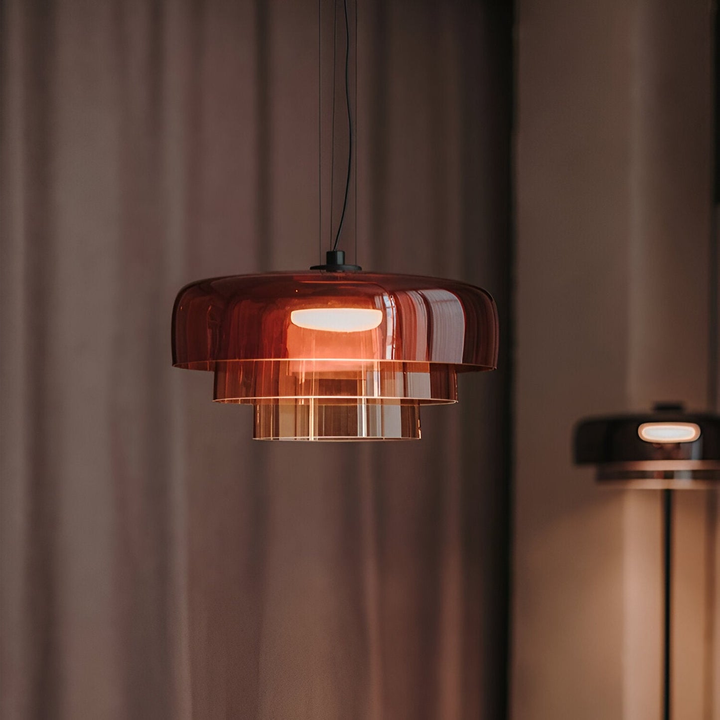 Nordisk färgad glaspendel med LED för matsal vardagsrum och bar