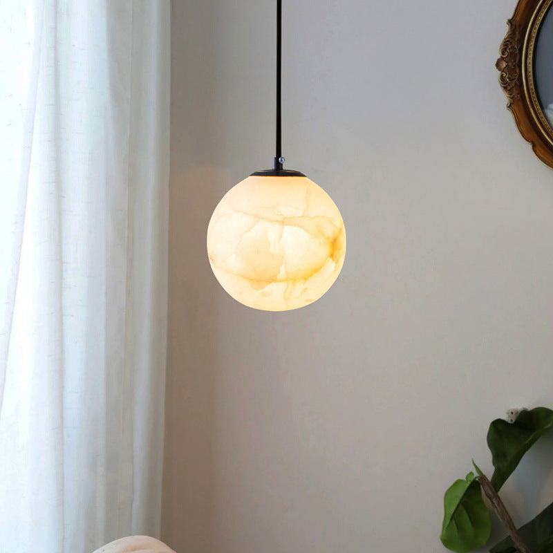 Exklusiv Marmorpendel i Koppar – Rund LED Taklampa för Matsal och Sovrum