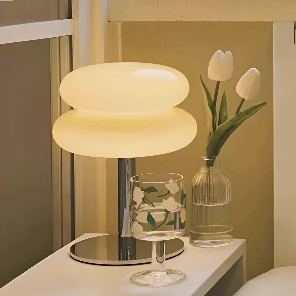 Färgglad glas bordslampa med varm LED belysning och modern design för vardagsrum sovrum och kontor