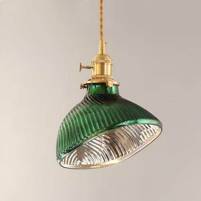 Grön glas pendellampa med nordisk design och mjukt ljus för kök vardagsrum och sovrum