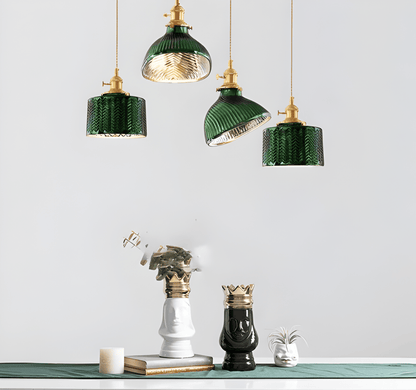 Grön glas pendellampa med nordisk design och mjukt ljus för kök vardagsrum och sovrum