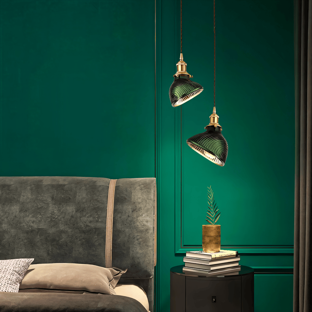 Grön glas pendellampa med nordisk design och mjukt ljus för kök vardagsrum och sovrum