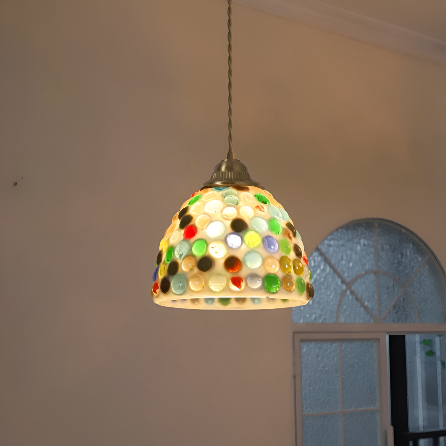 Färgglad mosaikpendel i glas för restaurang, sovrum och japansk inredning