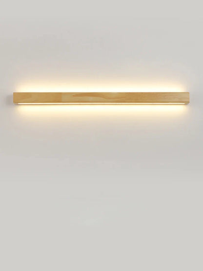 Vägglampa i massivt trä – minimalistisk design för sovrum, vardagsrum och hall