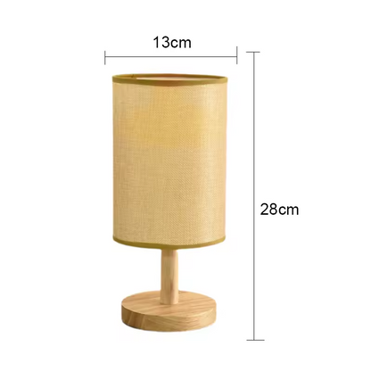 Silvo | Bordslampa i trä med linneskärm och praktisk USB-anslutning