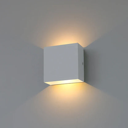 Modern vägglampa i aluminium 6W LED – minimalistisk design för vardagsrum och sovrum
