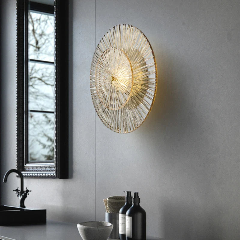 Nordisk vägglampa i rund glasdesign – elegant LED-belysning för trappor, korridorer och sovrum