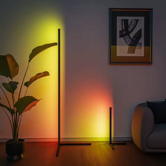 Lunex | Smart RGBIC golvlampa med appstyrning och dimbart LED-sken
