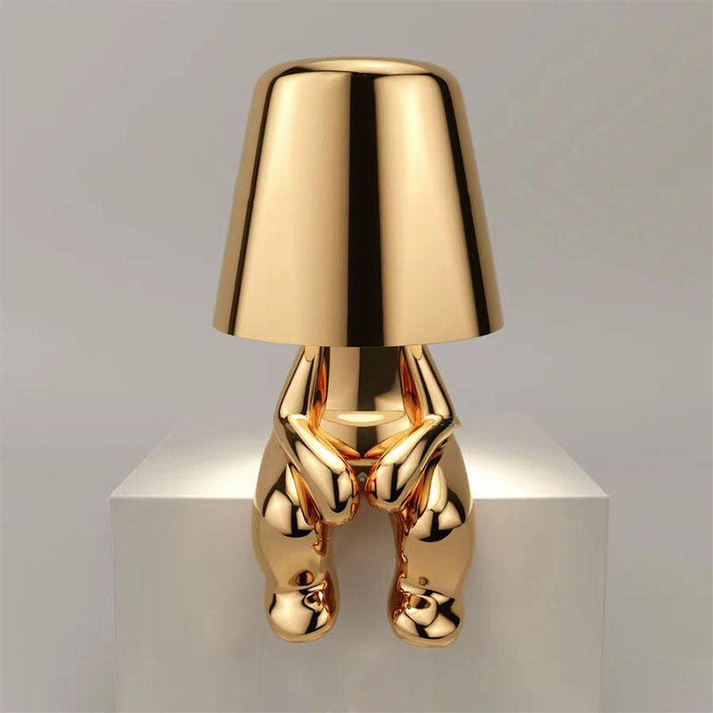Unik dekorativ bordslampa i figurdesign LED i guld eller silver