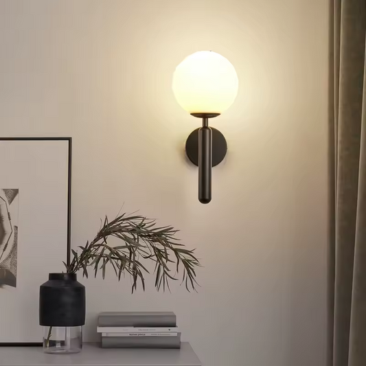 Willow | Modern vägglampa med kopparfinish och elegant tidlös design