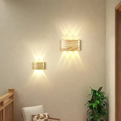 Modern vattentät vägglampa – för både inomhus- och utomhusbruk