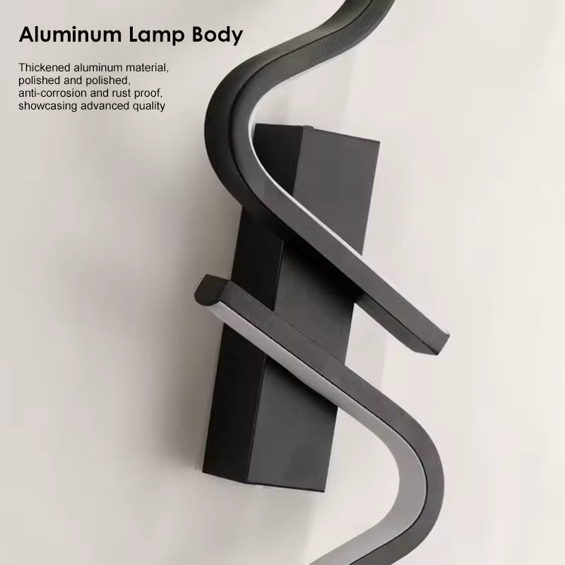 Lunara | LED vägglampa upp och ner i matt svart med modern stilren design