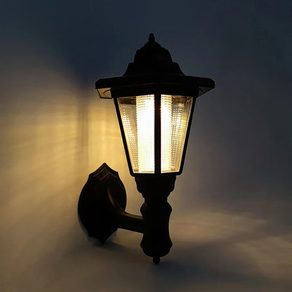 Retro solcellsdriven vägglampa IP65 med hexagonal design för trädgård och fasad