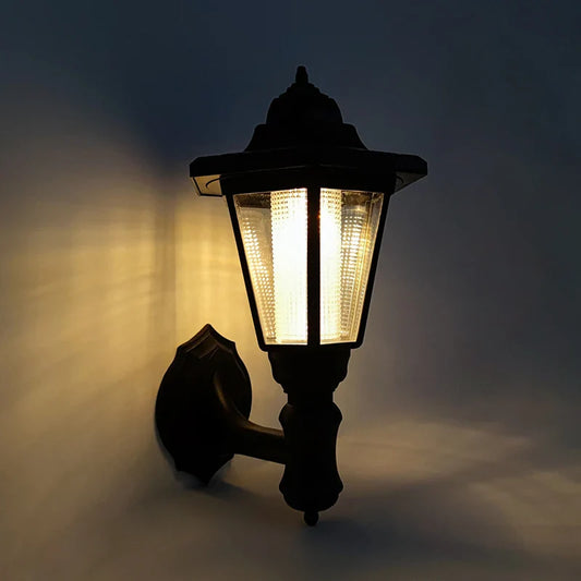 Retro solcellsdriven vägglampa IP65 med hexagonal design för trädgård och fasad
