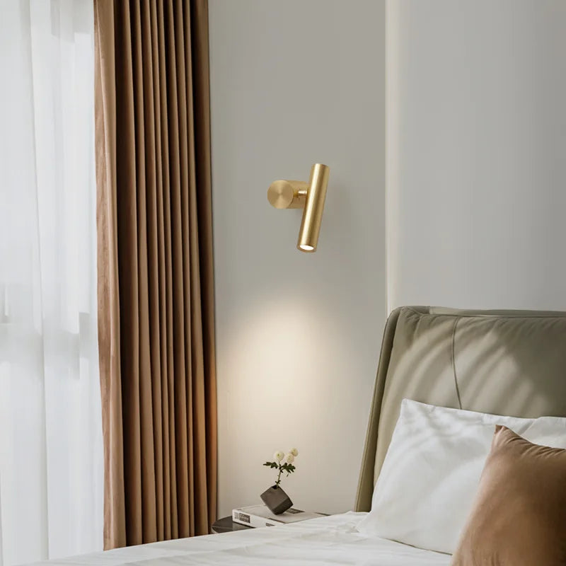Modern vägglampa i koppar med LED för sovrum och arbetsrum