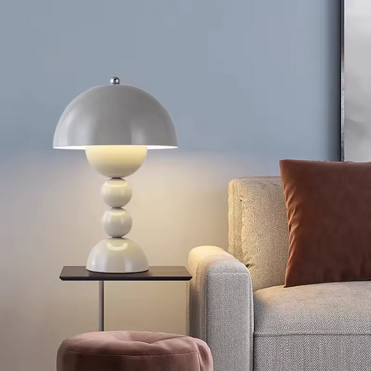 Floré | LED-bordslampa i knoppliknande design med dimning och USB-anslutning