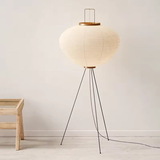Akiru | Wabi-sabi golvlampa i rispapper med LED-belysning och handgjord finish