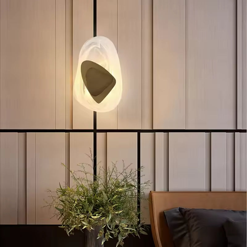 Velto | LED vägglampa med upp- och nedåtriktat ljus i modern design