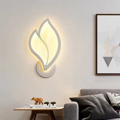 Varo | Modern vägglampa med LED-belysning uppåt och nedåt för stilren effekt