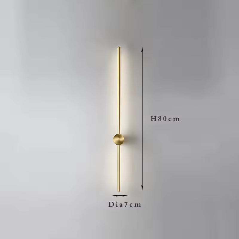 Arvia | Modern lång LED vägglampa i minimalistisk design för stilren inredning