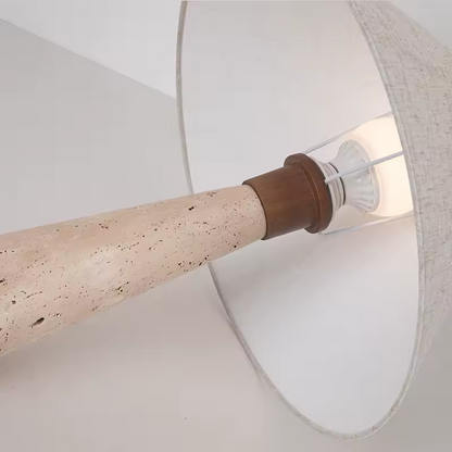 Tavra | Travertin bordslampa med linneskärm och varmt stämningsfullt ljus