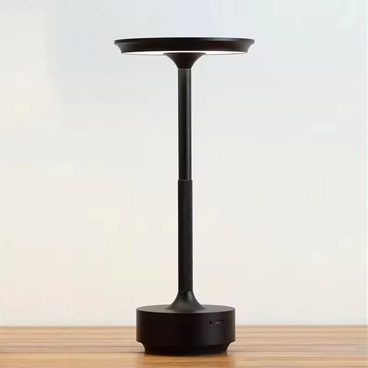 Lumo | Modern trådlös bordslampa i aluminium med elegant design
