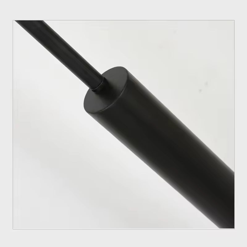 Typo | Nordisk svart minimalistisk golvlampa med LED-belysning uppåt och nedåt