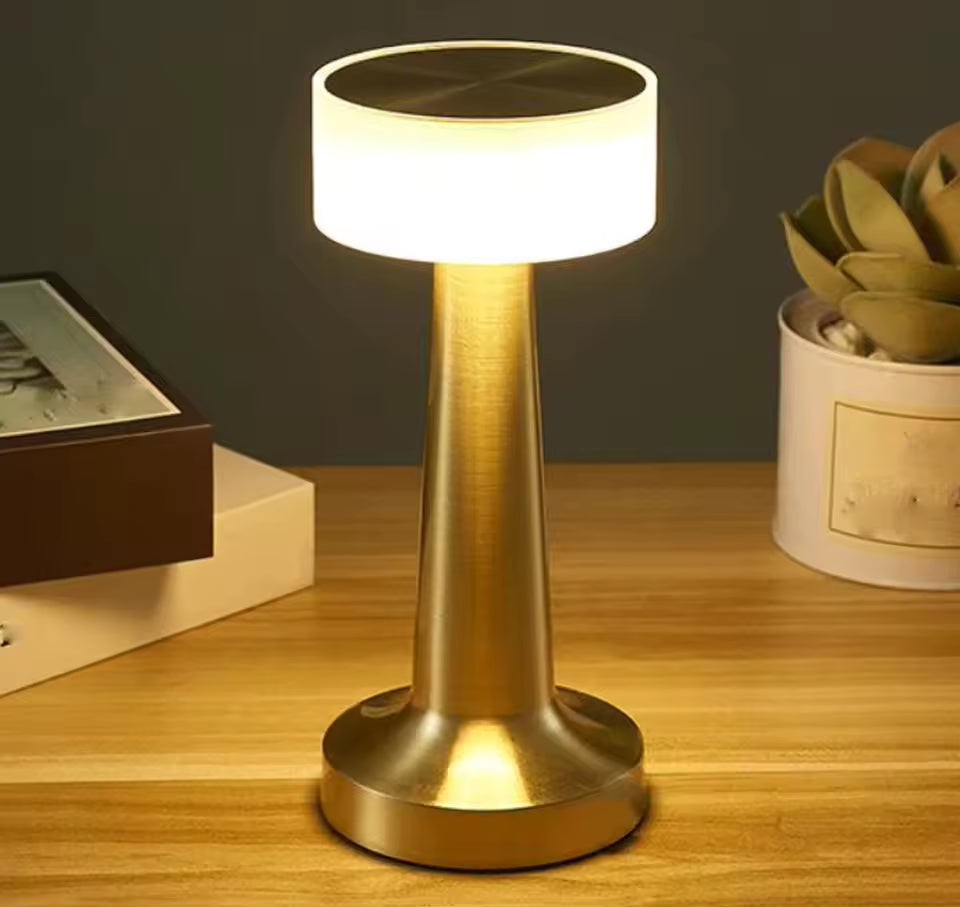 Lumiéra | Uppladdningsbar bordslampa med smidig touchkontroll och modern design