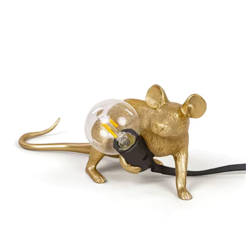 Ratlamp – Dekorativ bordslampa i harts med musdesign och unik inredningsdetalj
