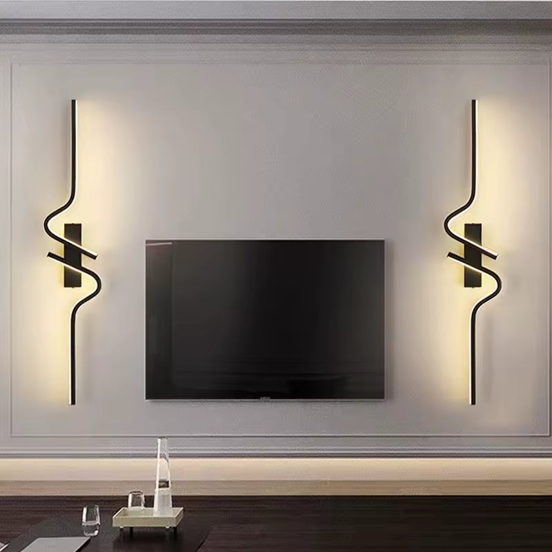 Lunara | LED vägglampa upp och ner i matt svart med modern stilren design