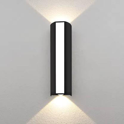 Lunaris | IP66 LED utomhus vägglampa vattentät och hållbar för fasadbelysning