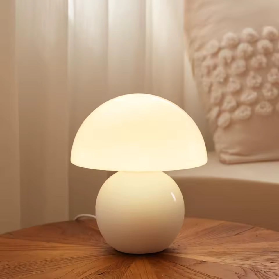 Mushglow | Mini svampformad bordslampa för sängbord, skrivbord och vardagsrum