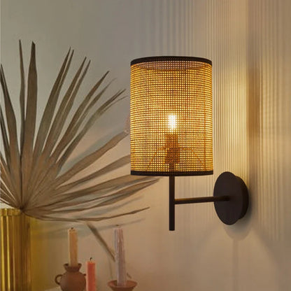 Wabi Sabi Vägglampa i Rattan – handgjord japansk design