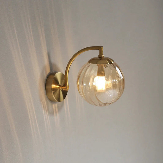 Modern vägglampa i glas och metall med LED för sovrum vardagsrum matsal