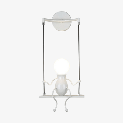 Vägglampa LED i metall med figur på gunga för barnrum och sovrum