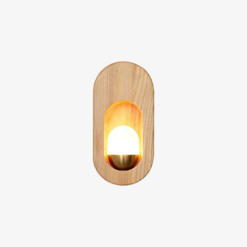 Vägglampa i ljust trä med LED-belysning och japansk minimalistisk design