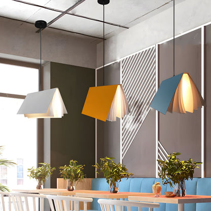Kreativ bokformad takpendel färgglad modern barnrum lampa inredning