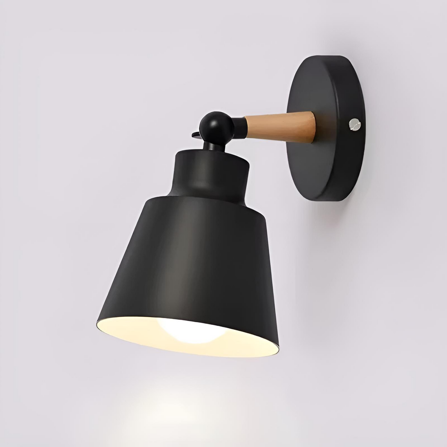 Nordisk vägglampa i trä och metall med LED för sovrum vardagsrum hall