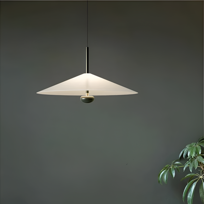 Modern vit pendellampa i minimalistisk design för kök och vardagsrum