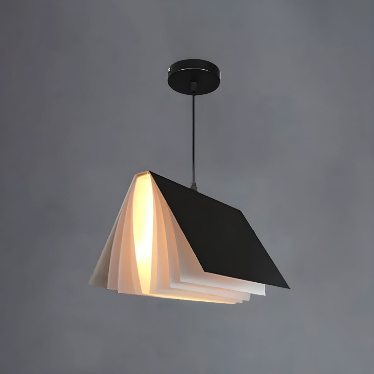 Kreativ bokformad takpendel färgglad modern barnrum lampa inredning