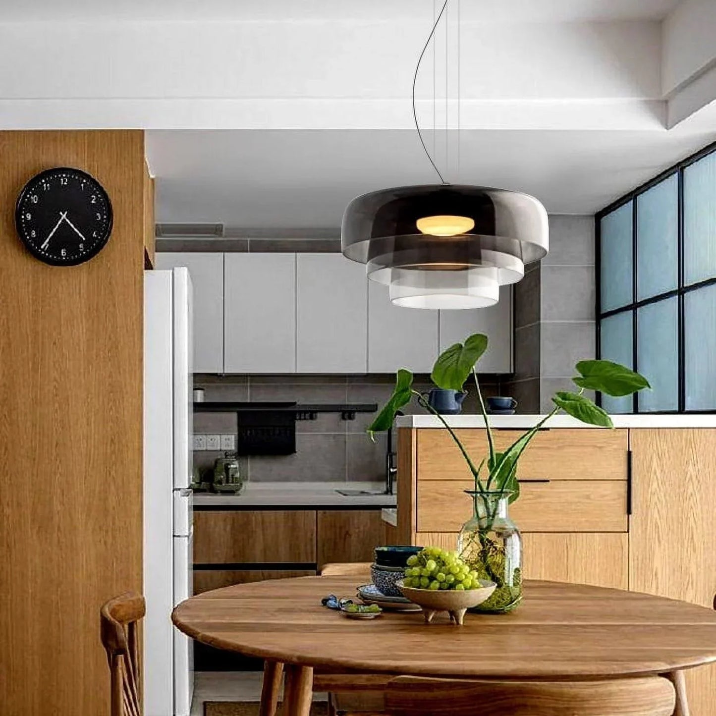 Nordisk färgad glaspendel med LED för matsal vardagsrum och bar