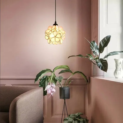 Handgjord glaspendel i blomdesign med mässingsdetaljer för kök sovrum hall