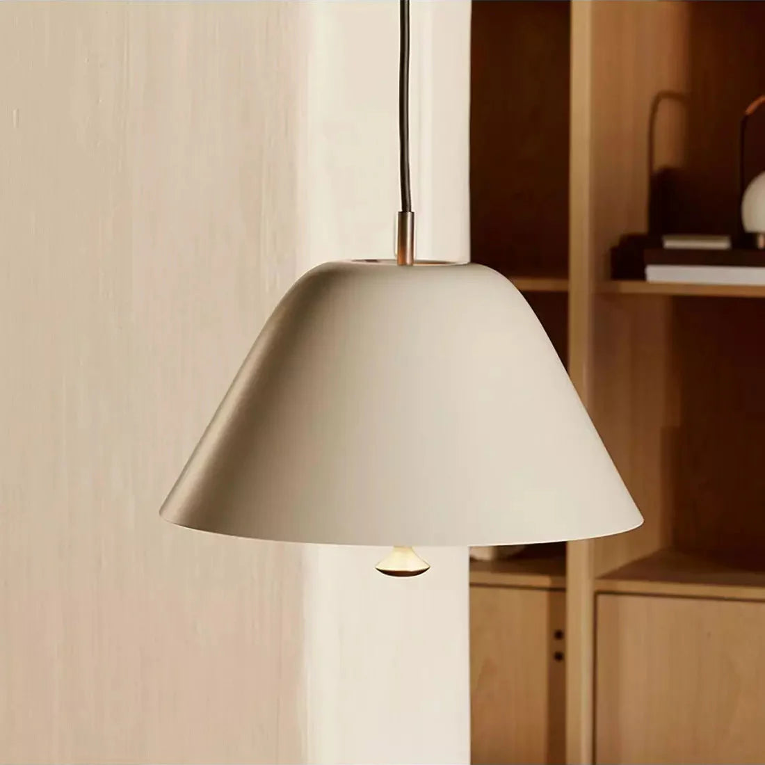 Nordisk minimalistisk metallpendellampa för kök matsal vardagsrum