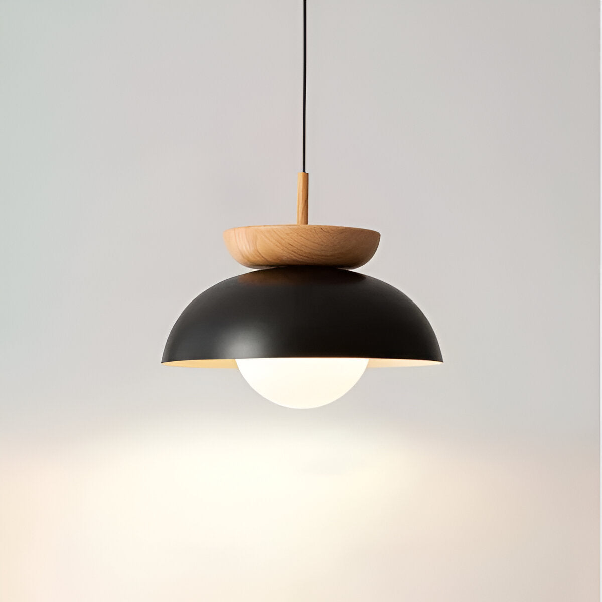 Nordisk minimalistisk pendellampa i glas och järn för kök vardagsrum och sovrum