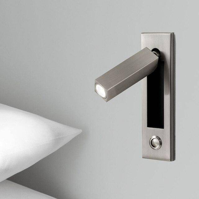 Vägglampa LED i metall med läsarm och infällbar design
