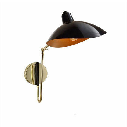 Modern vägglampa i metall med justerbar arm
