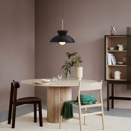 Nordisk pendellampa i resin för vardagsrum matsal sovrum och hemmamiljö