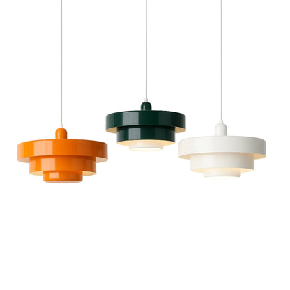 Dansk pendellampa i retrostil – färgstark taklampa i aluminium för kök och matsal